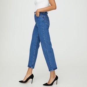 Levi’s Ribcage Straight Ankle Jeans in colour Jazz Pop